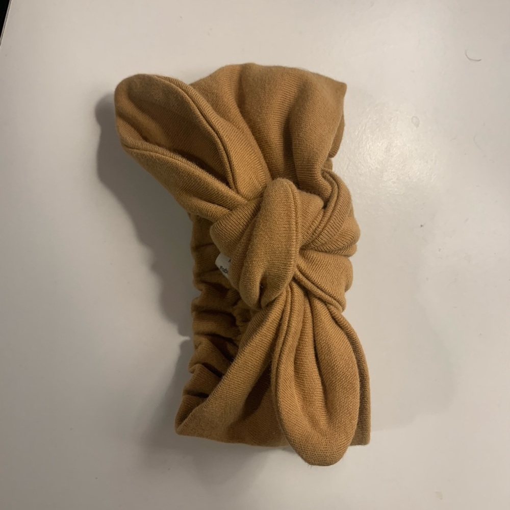Kate Quinn headband